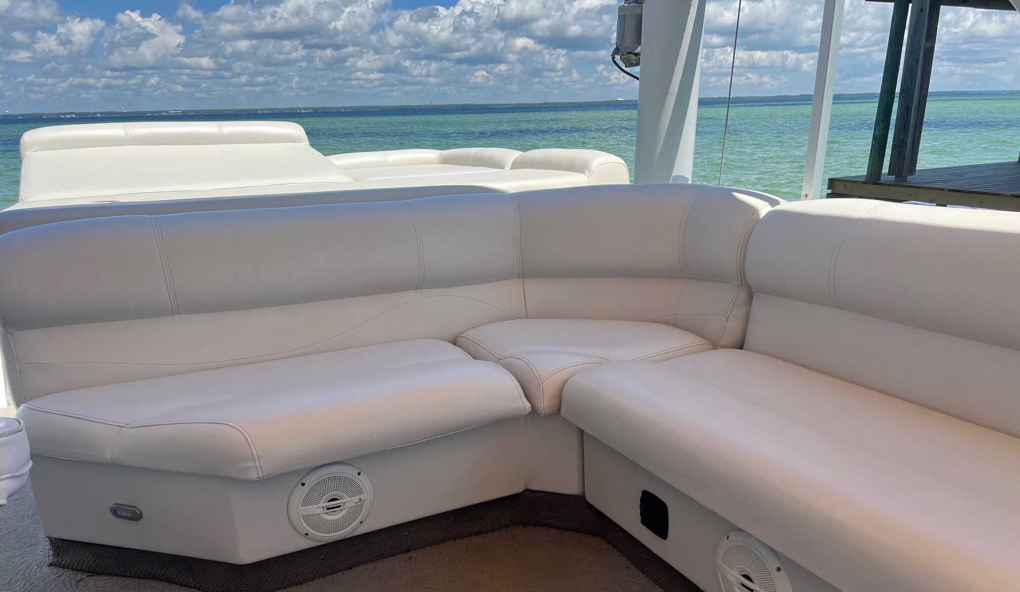 Total Marine Canvas Homepage 01